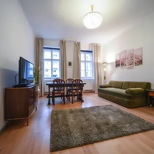  Apartamento Vintage By Jr Austria
