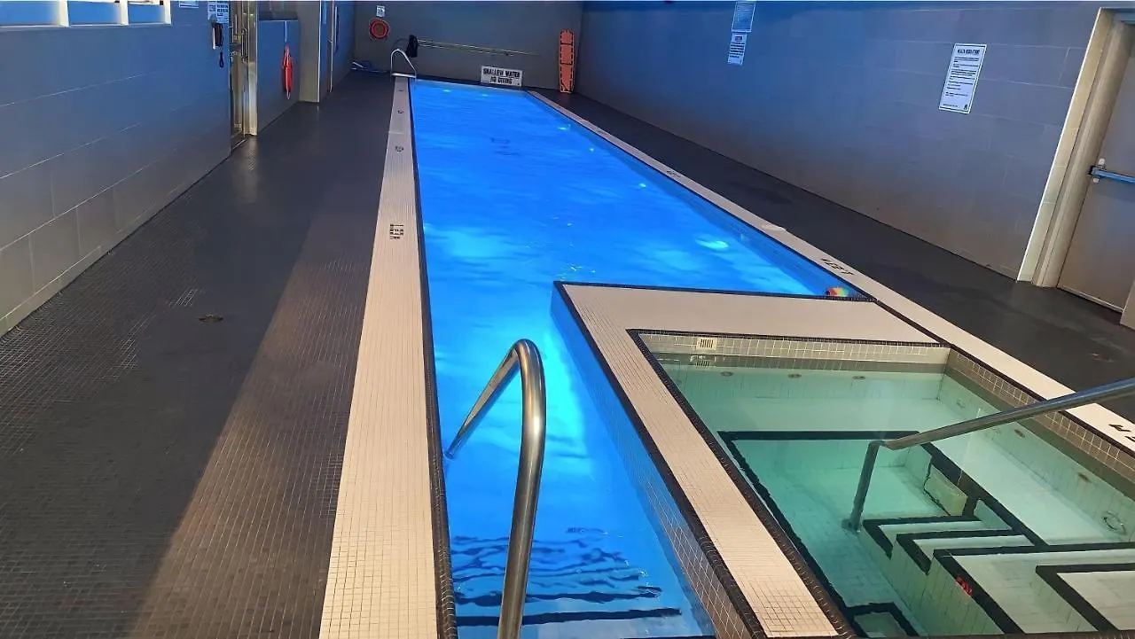Luxury 2 Bedrooms With Lakeview Cn Tower Entertainment District Rogers Centre Toronto 0*,  Canada